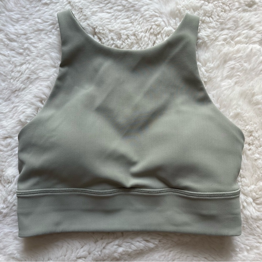 Lululemon Athletica Sage Crisscross Sports Bra S